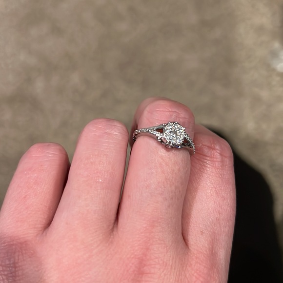 Beautiful sterling silver ring - Picture 3 of 4